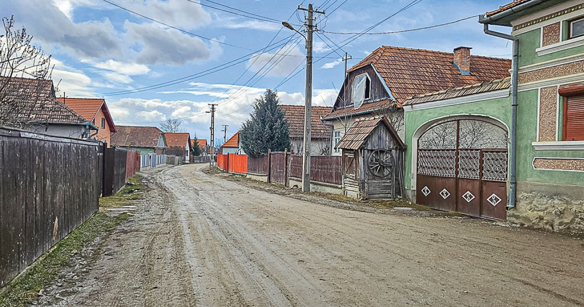 Aszfaltoznak Csíkszentmihályon